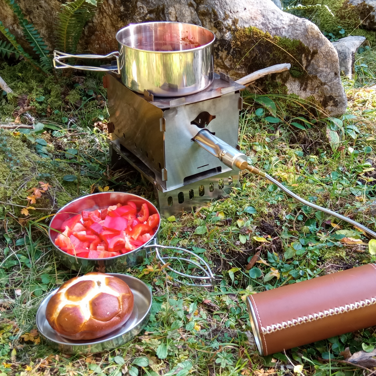 Bestargot 4-teiliges Edelstahl Camping Kochgeschirr – Faltbares Outdoor Topf- & Pfannenset (600ml & 900ml) für Camping, Trekking & Wandern – BestargotCamp DE